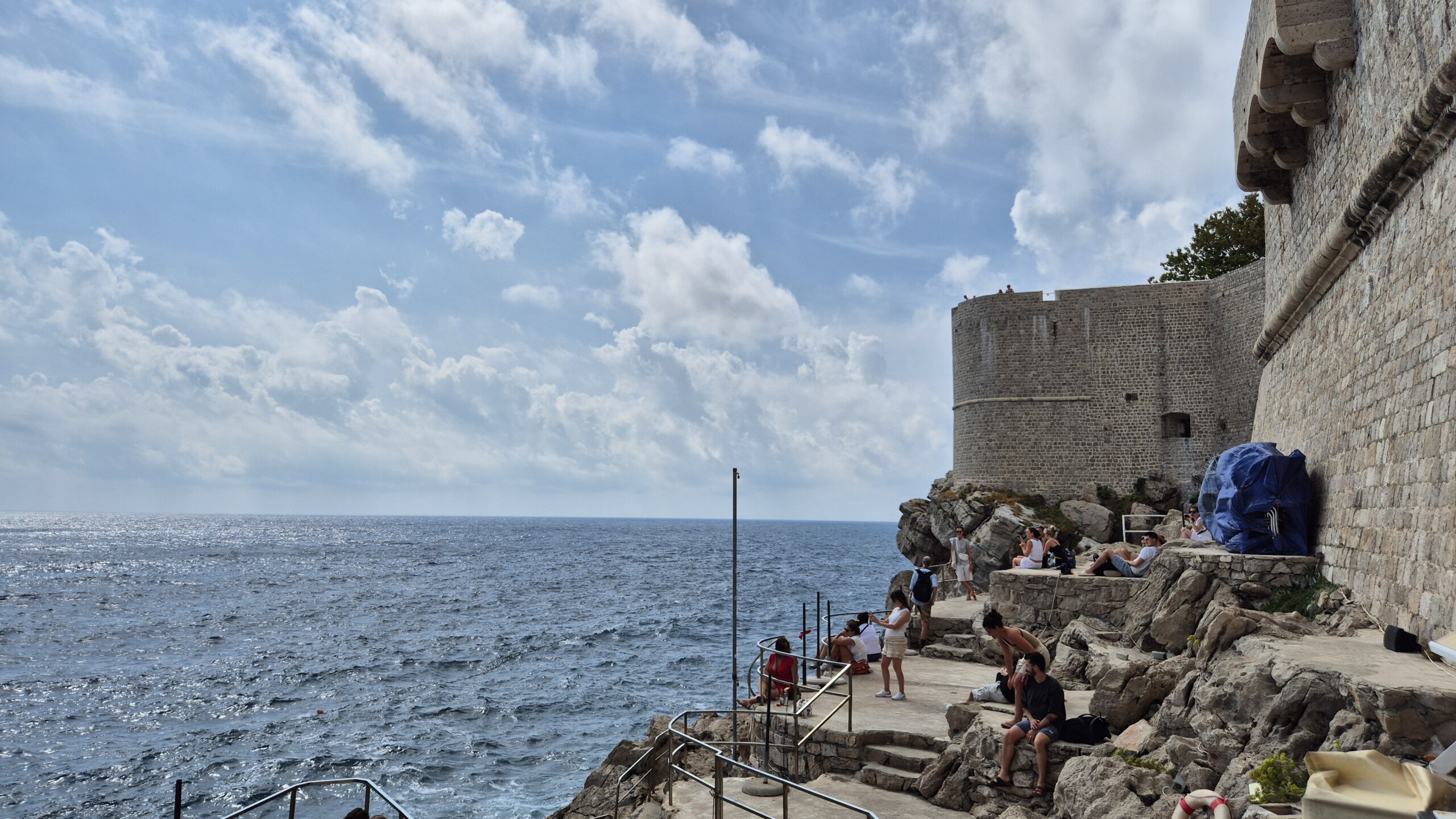 20260911_135632 The sea and stone walls along Dubrovnik's coast