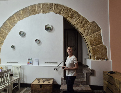 Day 47 — Missing buses and our first night in Sicily