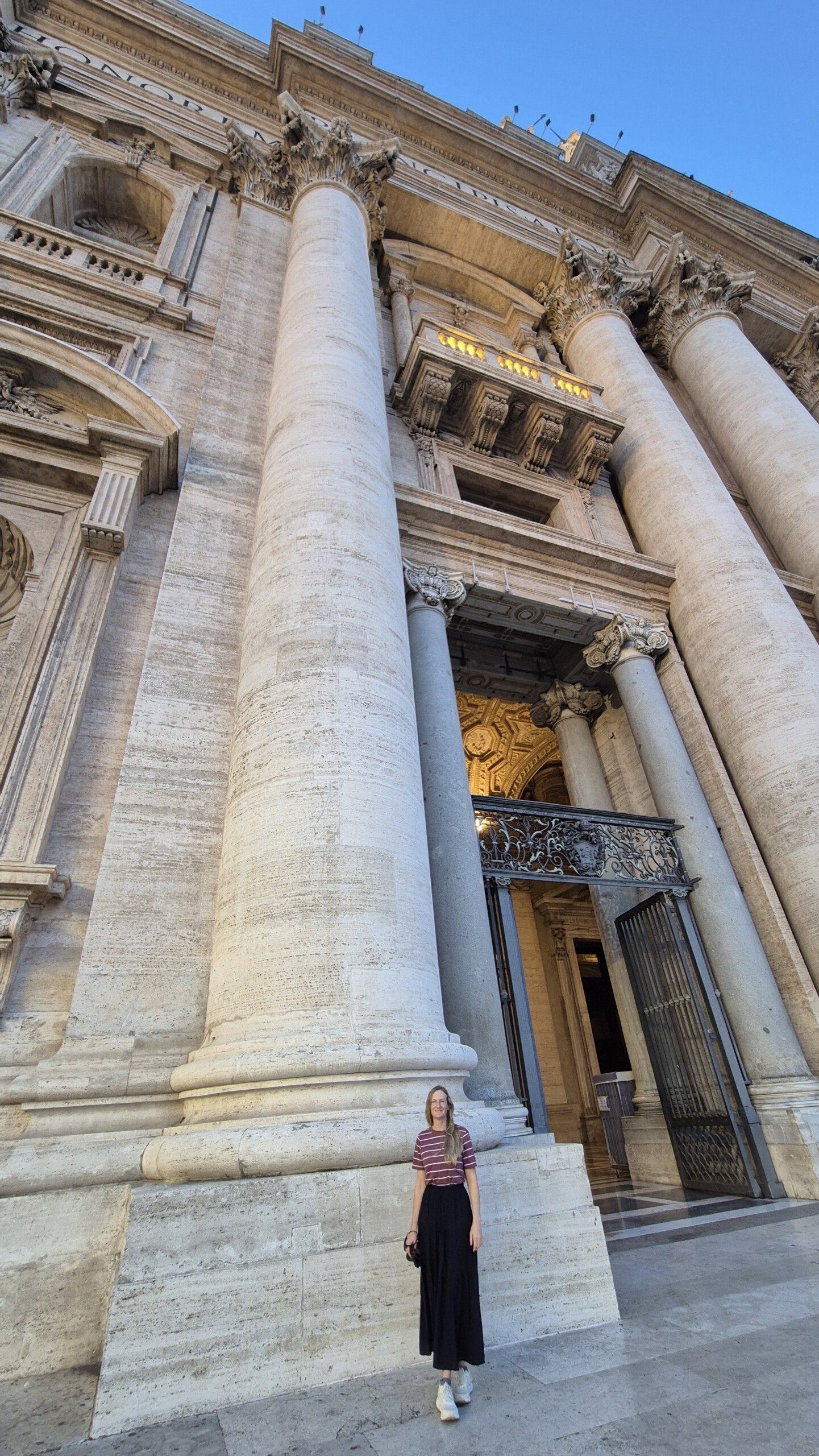 day64-caro-basilica-columns Caro dwarfed by the columns of the basilica portico