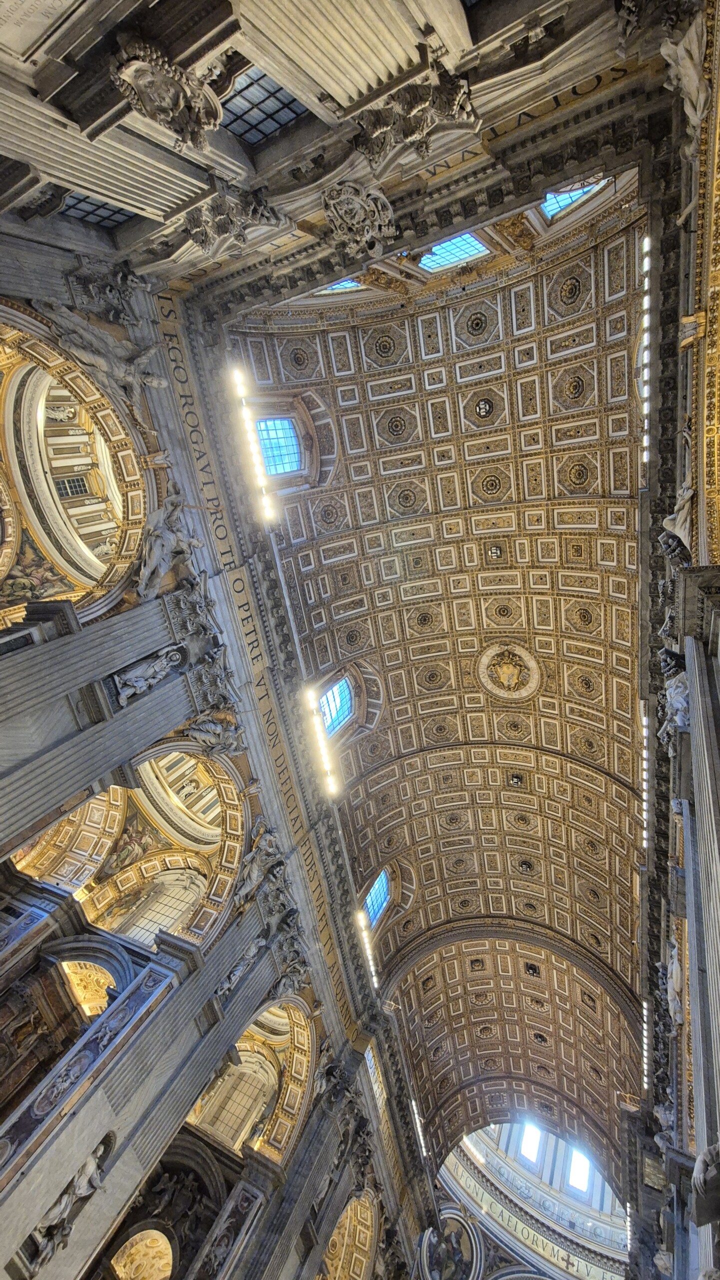 day64-st-peters-nave-vault The gilded coffered vault of the nave of St Peter's seen from below