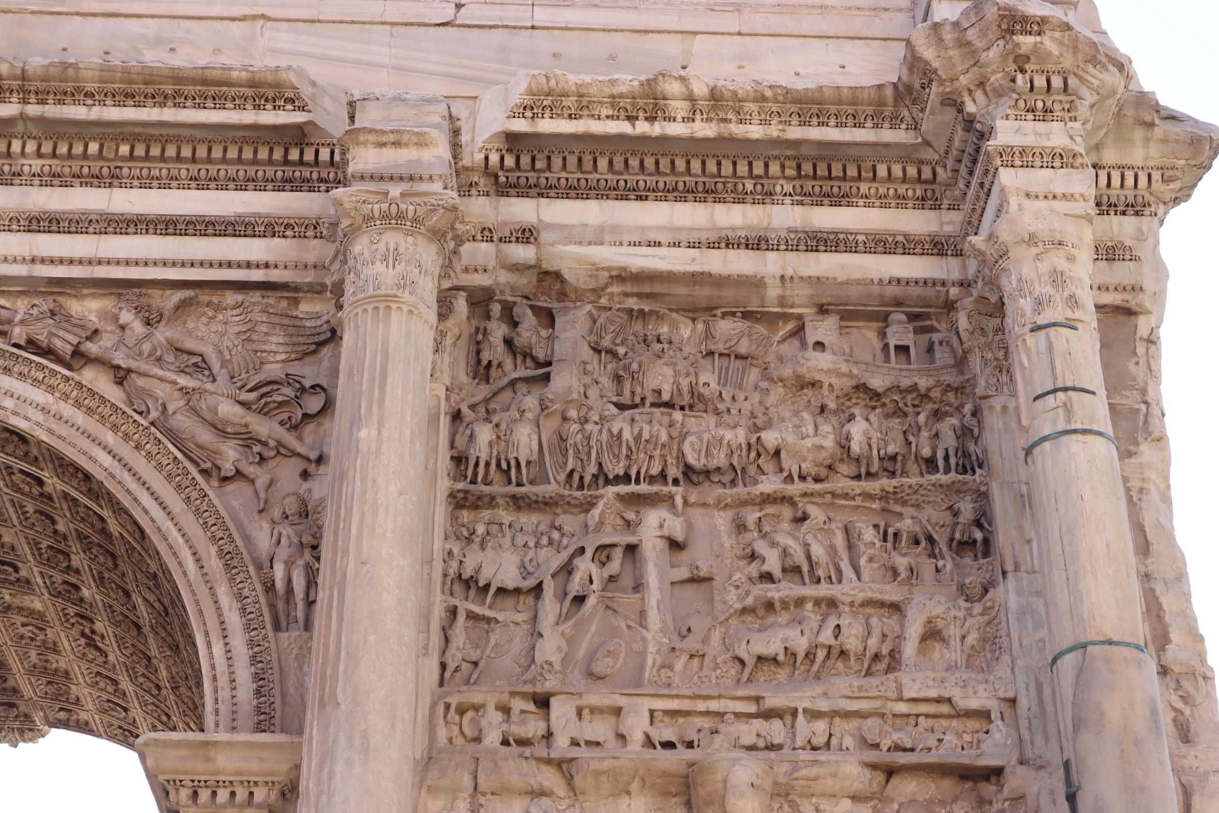 day66-arch-septimius-severus Carved reliefs on the Arch of Septimius Severus