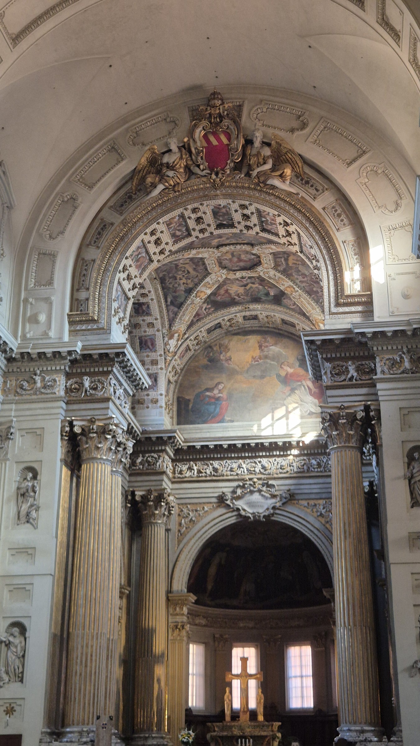 day68-bologna-church-interior The decorated interior of one of Bologna's churches
