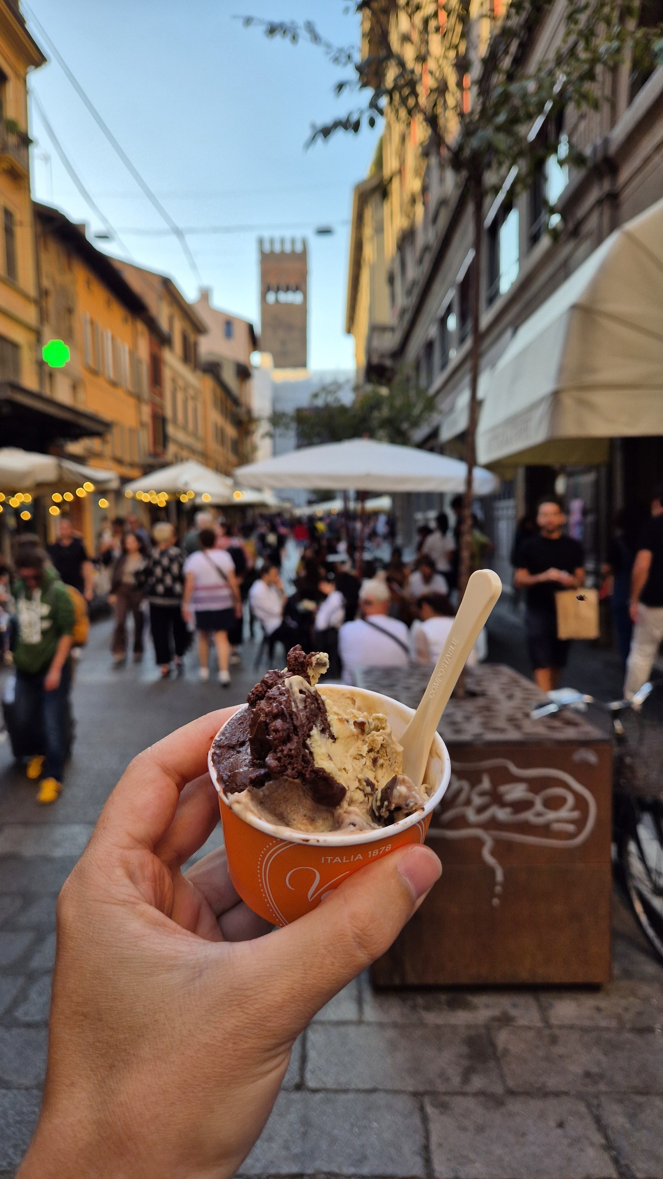 day68-final-gelato Three scoops of gelato near Bologna's Two Towers