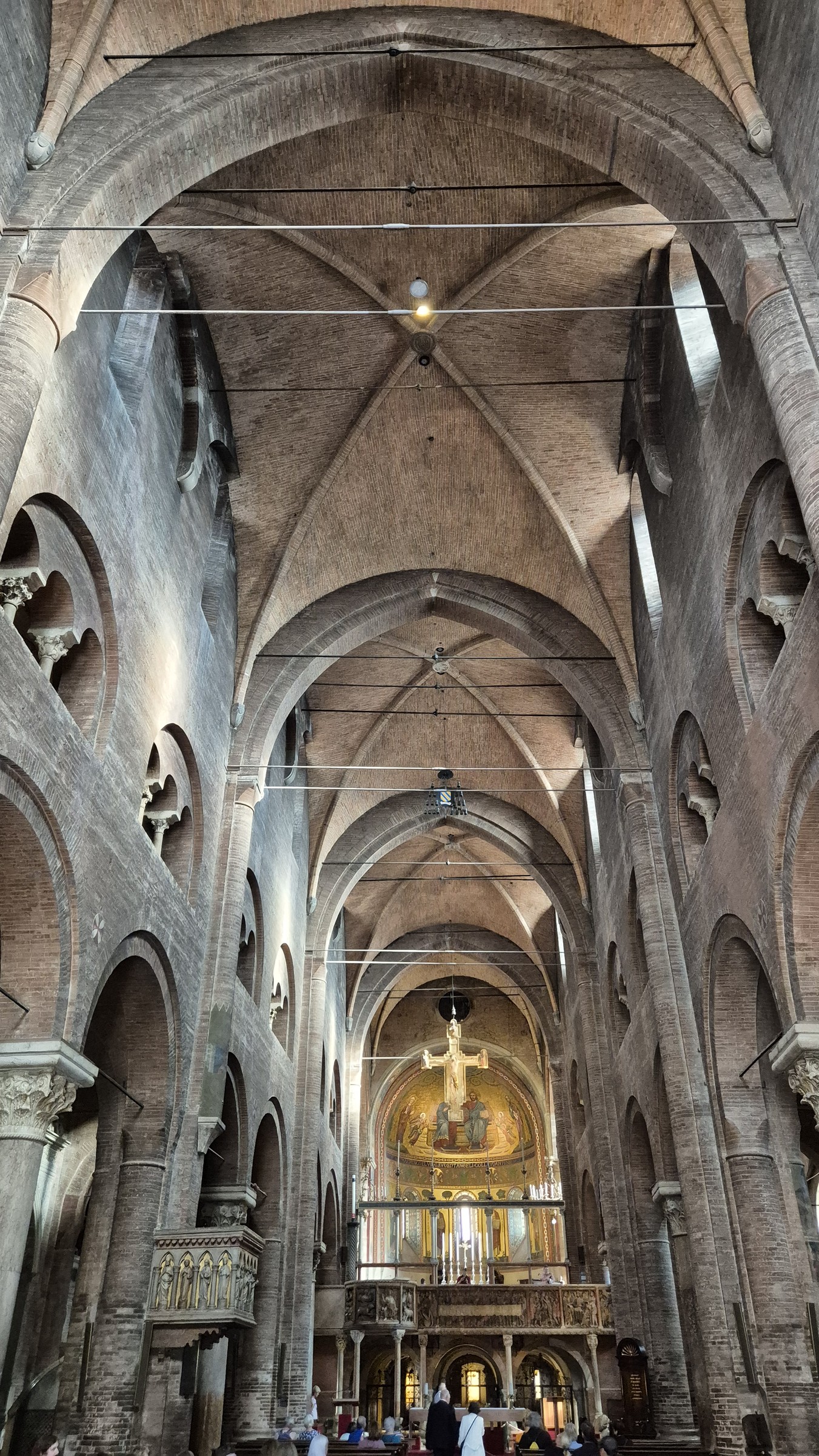 day70-modena-cathedral-interior The Romanesque interior of Modena Cathedral