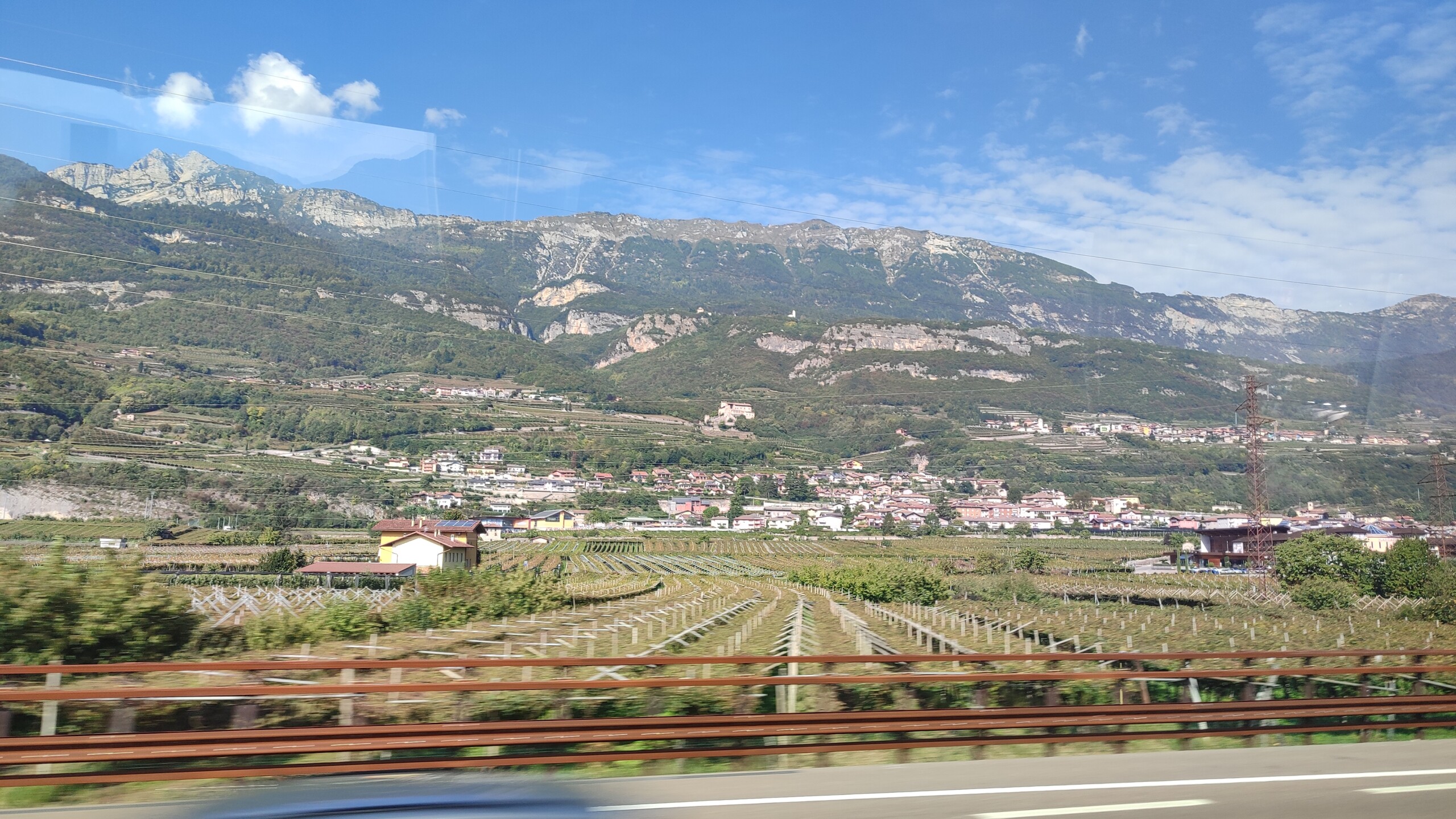 day71-alpine-valley The Alpine valley seen while travelling north